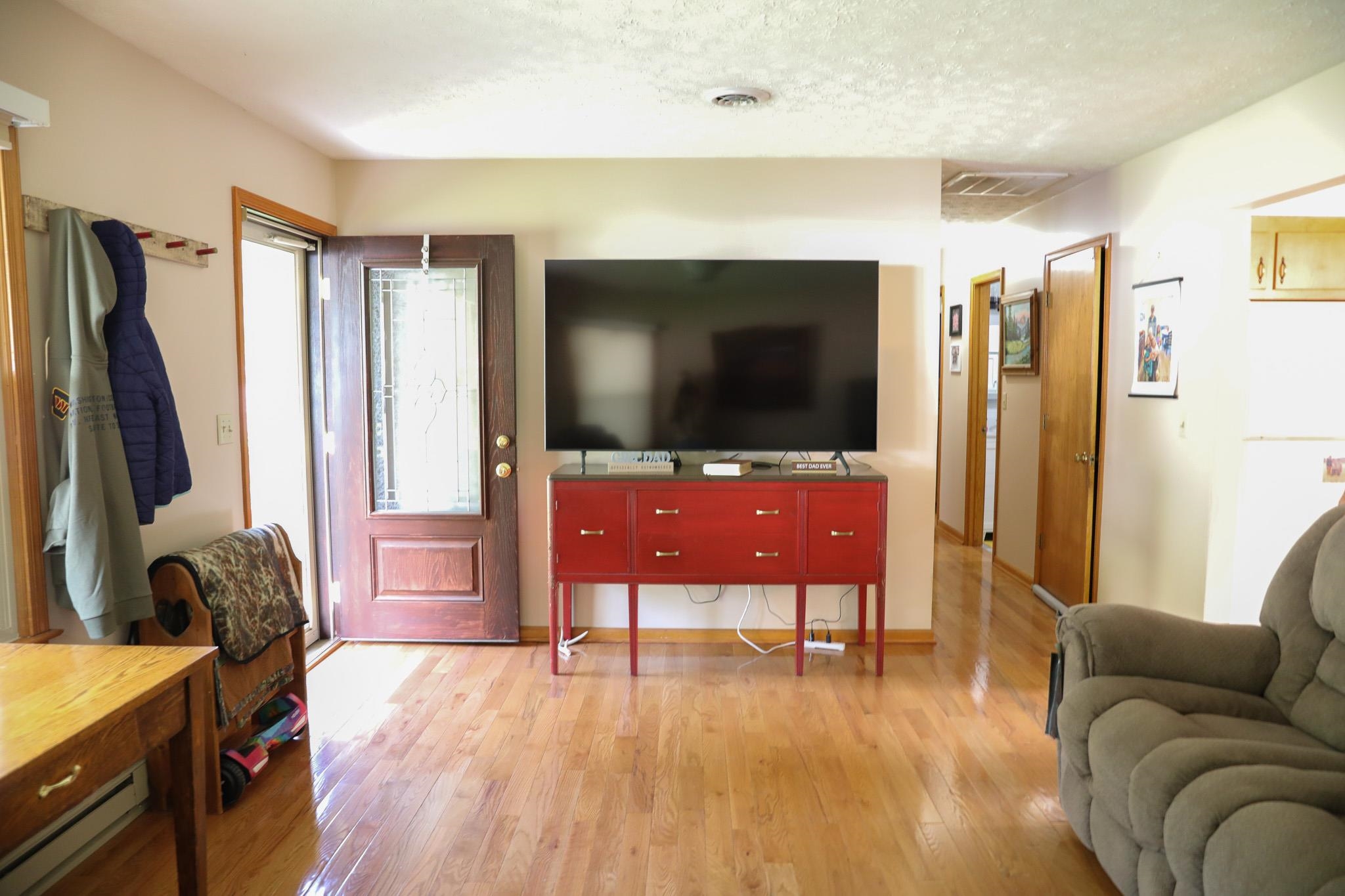 4316 LEE JACKSON HWY, GREENVILLE, Virginia 24440, 3 Bedrooms Bedrooms, ,2 BathroomsBathrooms,Residential,4316 LEE JACKSON HWY,677892 MLS # 677892 4316 LEE JACKSON HWY, GREENVILLE, Virginia 24440, 3 Bedrooms Bedrooms, ,2 BathroomsBathrooms,Residential,4316 LEE JACKSON HWY,677892 MLS # 677892