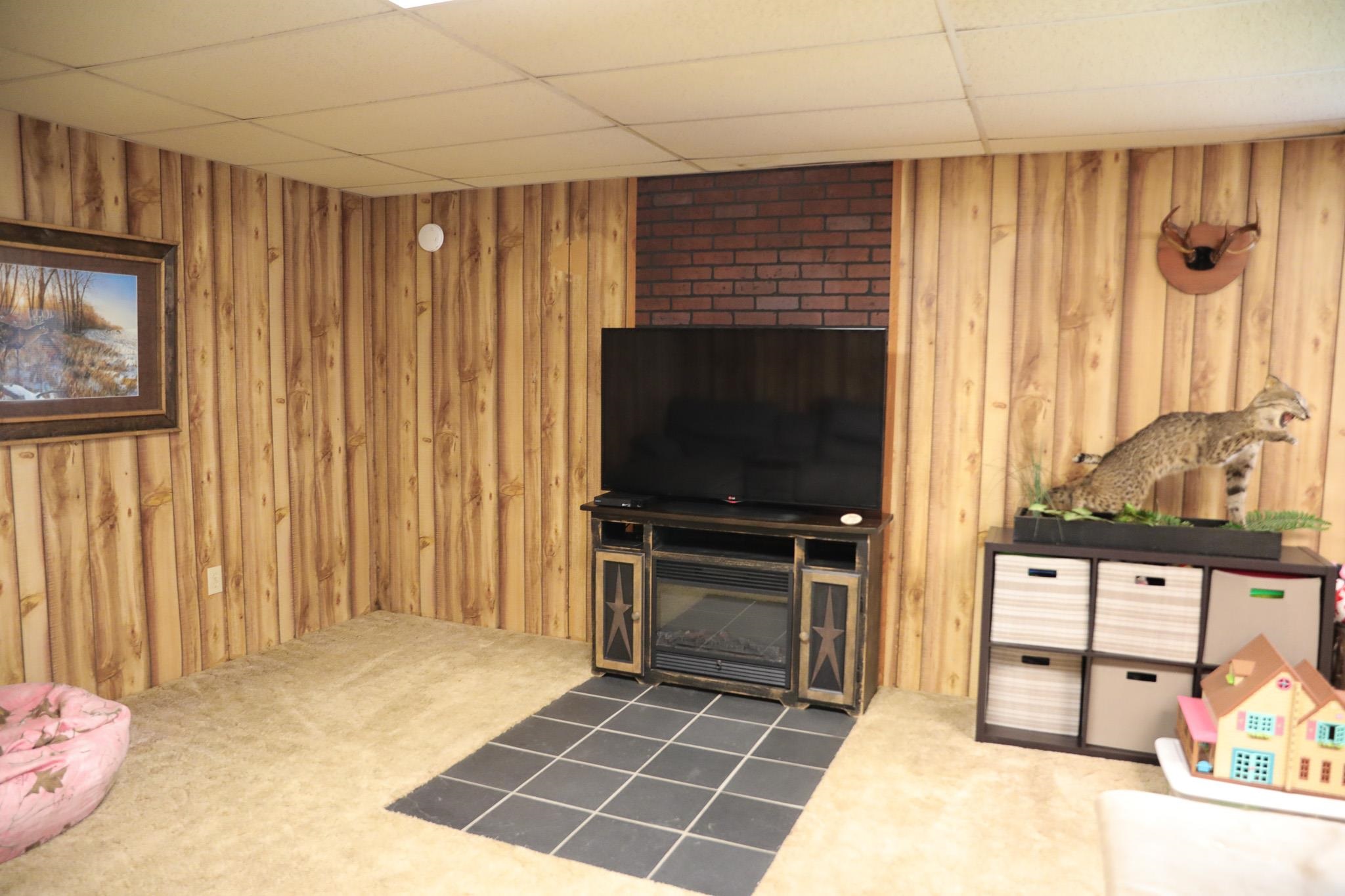4316 LEE JACKSON HWY, GREENVILLE, Virginia 24440, 3 Bedrooms Bedrooms, ,2 BathroomsBathrooms,Residential,4316 LEE JACKSON HWY,677892 MLS # 677892 4316 LEE JACKSON HWY, GREENVILLE, Virginia 24440, 3 Bedrooms Bedrooms, ,2 BathroomsBathrooms,Residential,4316 LEE JACKSON HWY,677892 MLS # 677892