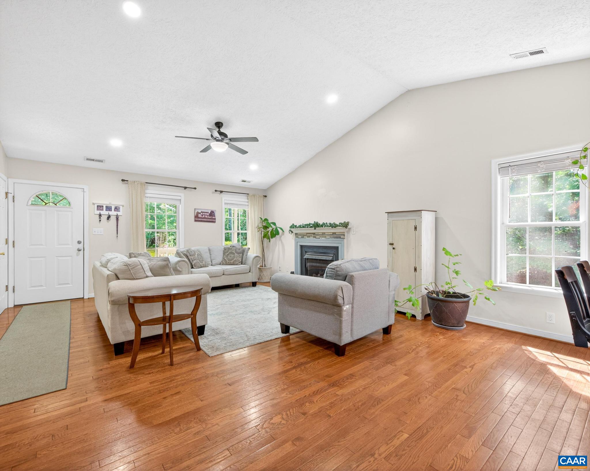 47 S FORK DR, LOUISA, Virginia 23093, 3 Bedrooms Bedrooms, ,3 BathroomsBathrooms,Residential,47 S FORK DR,677924 MLS # 677924 47 S FORK DR, LOUISA, Virginia 23093, 3 Bedrooms Bedrooms, ,3 BathroomsBathrooms,Residential,47 S FORK DR,677924 MLS # 677924