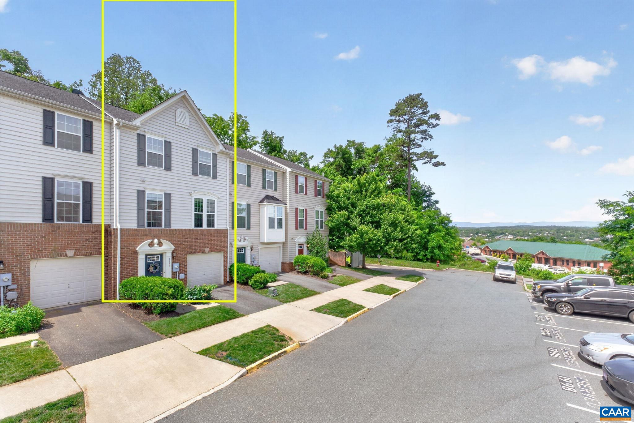1997 ASHEVILLE DR, CHARLOTTESVILLE, Virginia 22901, 3 Bedrooms Bedrooms, ,2 BathroomsBathrooms,Residential,1997 ASHEVILLE DR,677945 MLS # 677945 1997 ASHEVILLE DR, CHARLOTTESVILLE, Virginia 22901, 3 Bedrooms Bedrooms, ,2 BathroomsBathrooms,Residential,1997 ASHEVILLE DR,677945 MLS # 677945