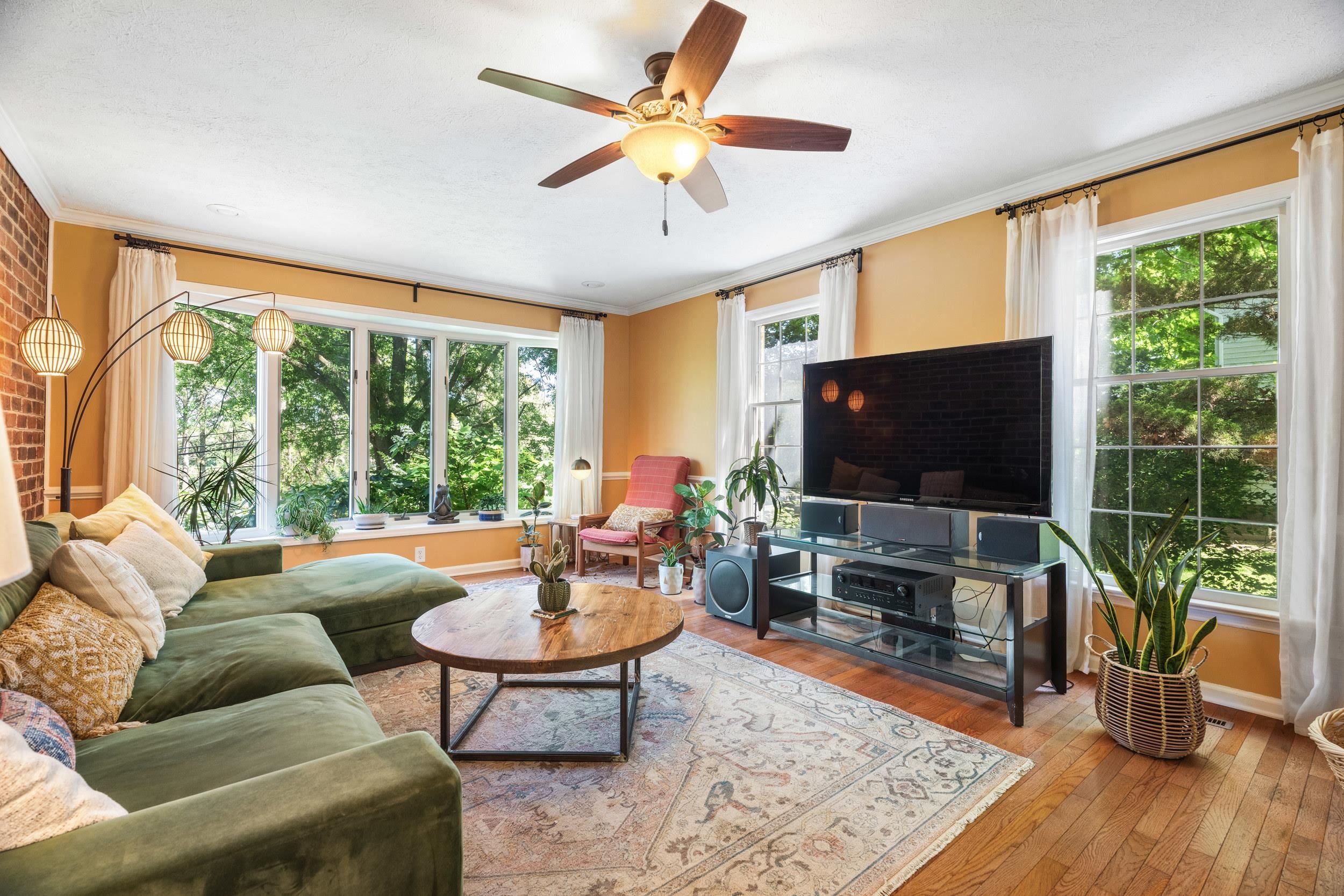 1404 MASSANETTA SPRINGS RD, ROCKINGHAM, Virginia 22801, 4 Bedrooms Bedrooms, ,3 BathroomsBathrooms,Residential,1404 MASSANETTA SPRINGS RD,678001 MLS # 678001