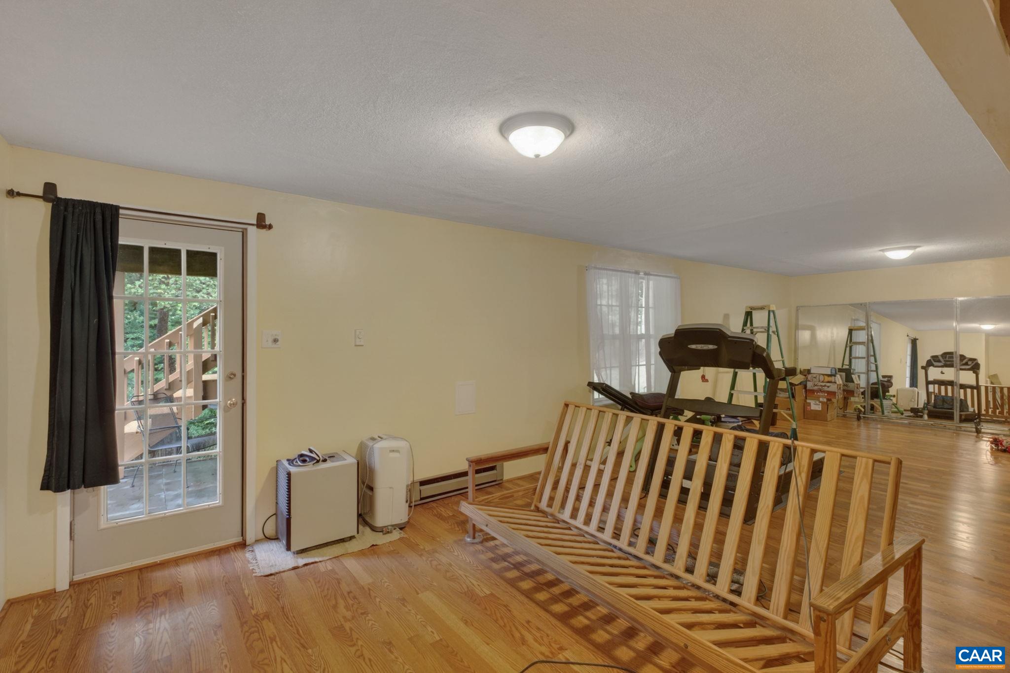 1092 WINTERGREEN LN, CHARLOTTESVILLE, Virginia 22903, 3 Bedrooms Bedrooms, ,2 BathroomsBathrooms,Residential,1092 WINTERGREEN LN,678010 MLS # 678010
