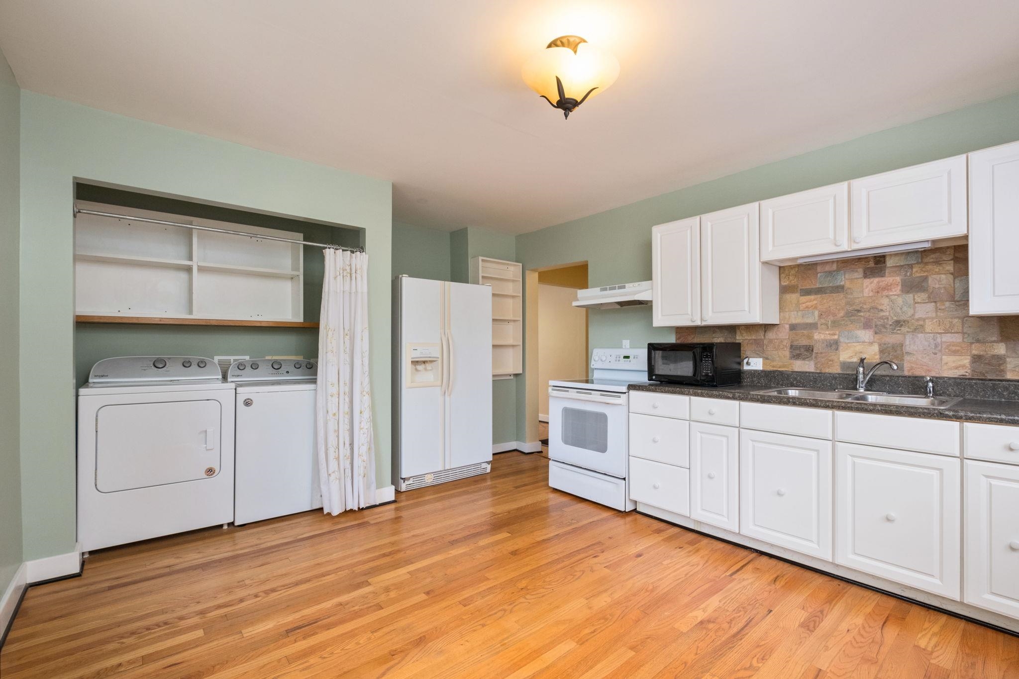 1104 WARE ST, CHARLOTTESVILLE, Virginia 22902, 4 Bedrooms Bedrooms, ,1 BathroomBathrooms,Residential,Renovated Affordable Home in Belmont,1104 WARE ST,678013 MLS # 678013