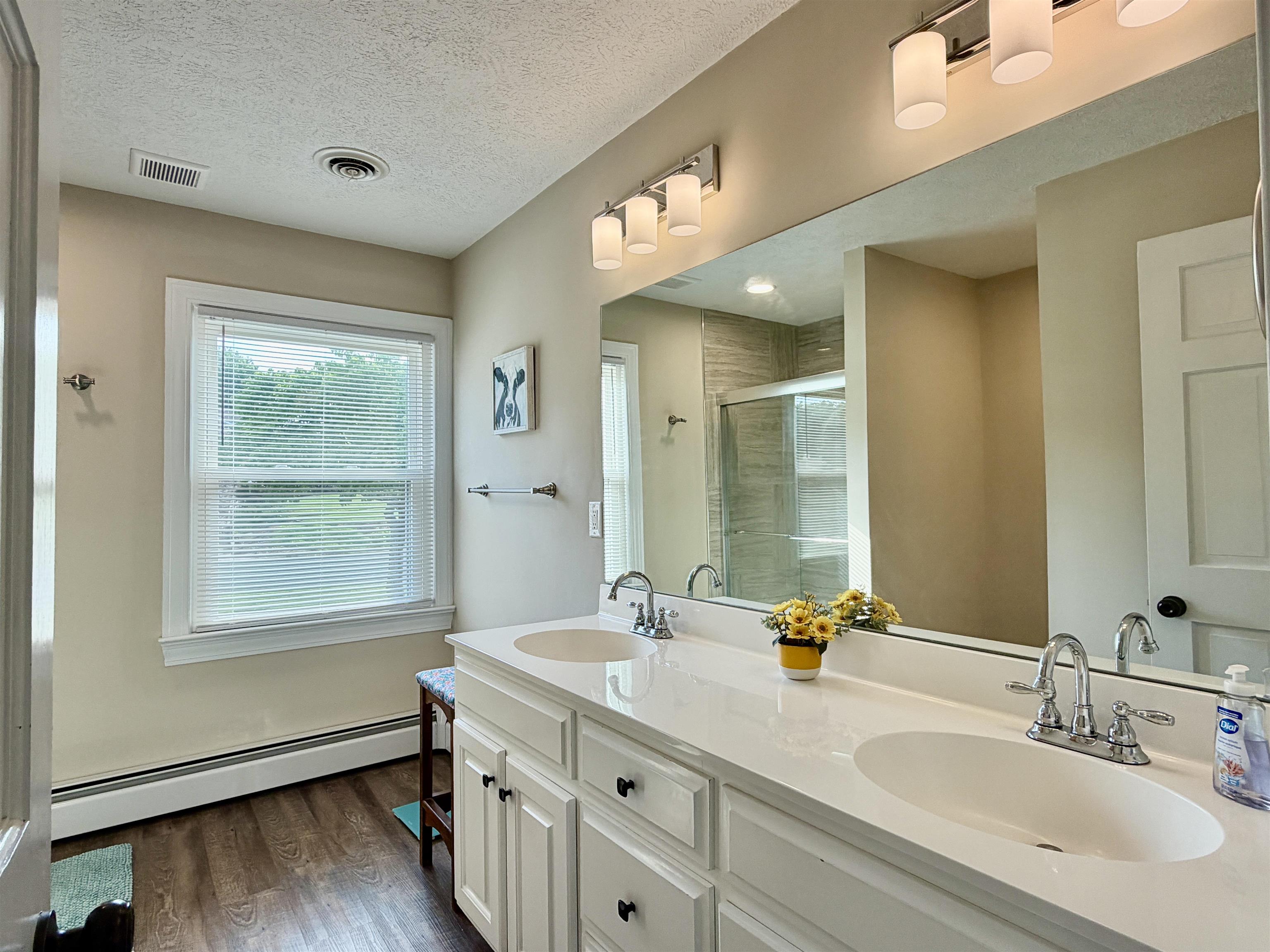 114 OLD WHITE BRIDGE RD, WAYNESBORO, Virginia 22980, 3 Bedrooms Bedrooms, ,3 BathroomsBathrooms,Residential,Charming ranch,114 OLD WHITE BRIDGE RD,678014 MLS # 678014 114 OLD WHITE BRIDGE RD, WAYNESBORO, Virginia 22980, 3 Bedrooms Bedrooms, ,3 BathroomsBathrooms,Residential,Charming ranch,114 OLD WHITE BRIDGE RD,678014 MLS # 678014
