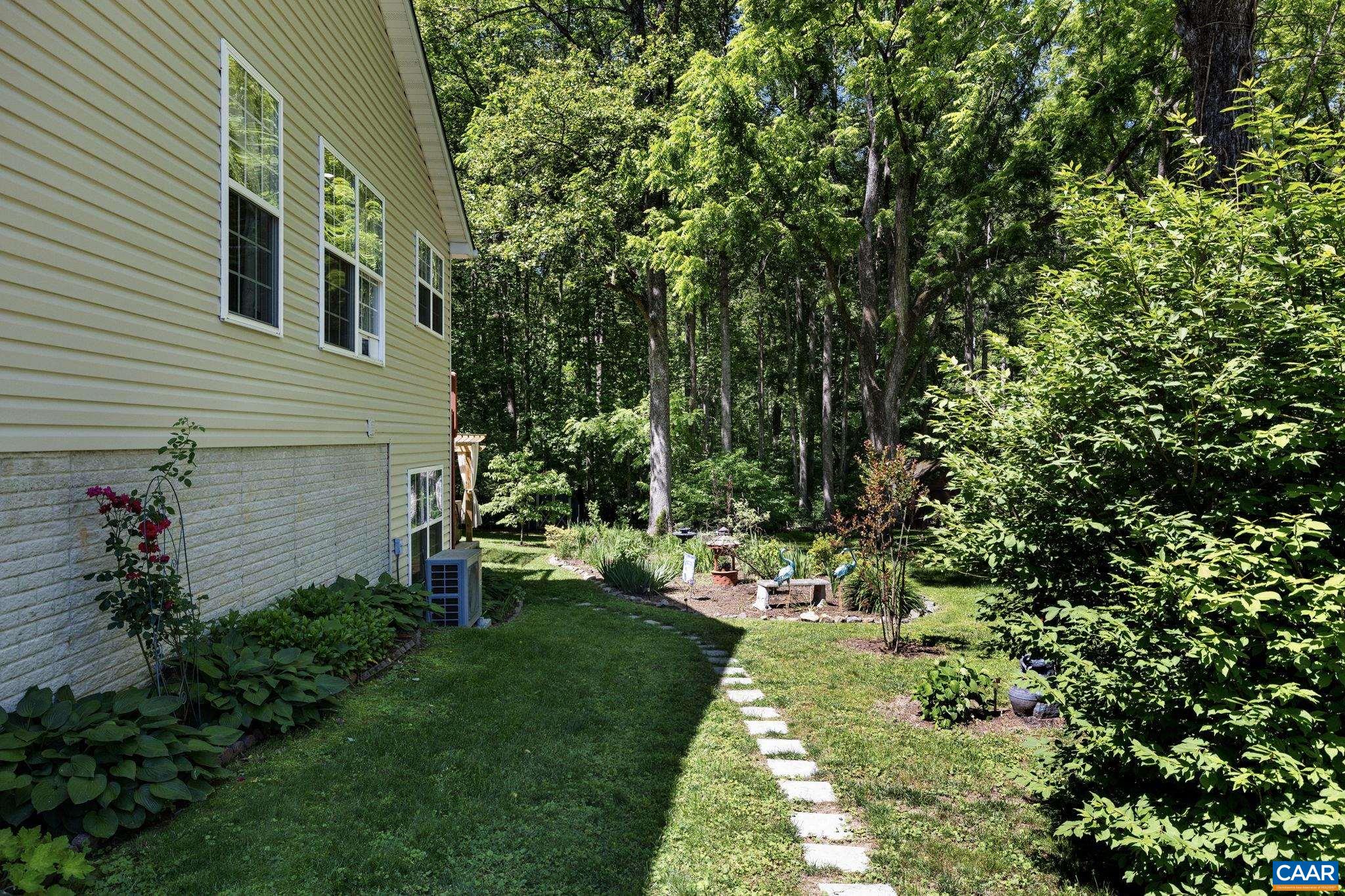 341 POPLAR DR, LOUISA, Virginia 23093, 3 Bedrooms Bedrooms, ,3 BathroomsBathrooms,Residential,341 POPLAR DR,678018 MLS # 678018 341 POPLAR DR, LOUISA, Virginia 23093, 3 Bedrooms Bedrooms, ,3 BathroomsBathrooms,Residential,341 POPLAR DR,678018 MLS # 678018