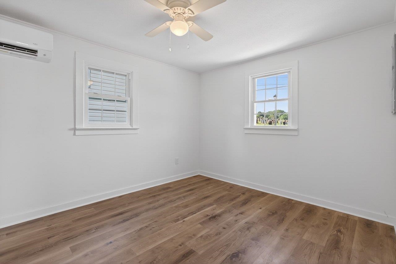 306 KELLEY ST, HARRISONBURG, Virginia 22801, 2 Bedrooms Bedrooms, ,1 BathroomBathrooms,Residential,306 KELLEY ST,678021 MLS # 678021 306 KELLEY ST, HARRISONBURG, Virginia 22801, 2 Bedrooms Bedrooms, ,1 BathroomBathrooms,Residential,306 KELLEY ST,678021 MLS # 678021