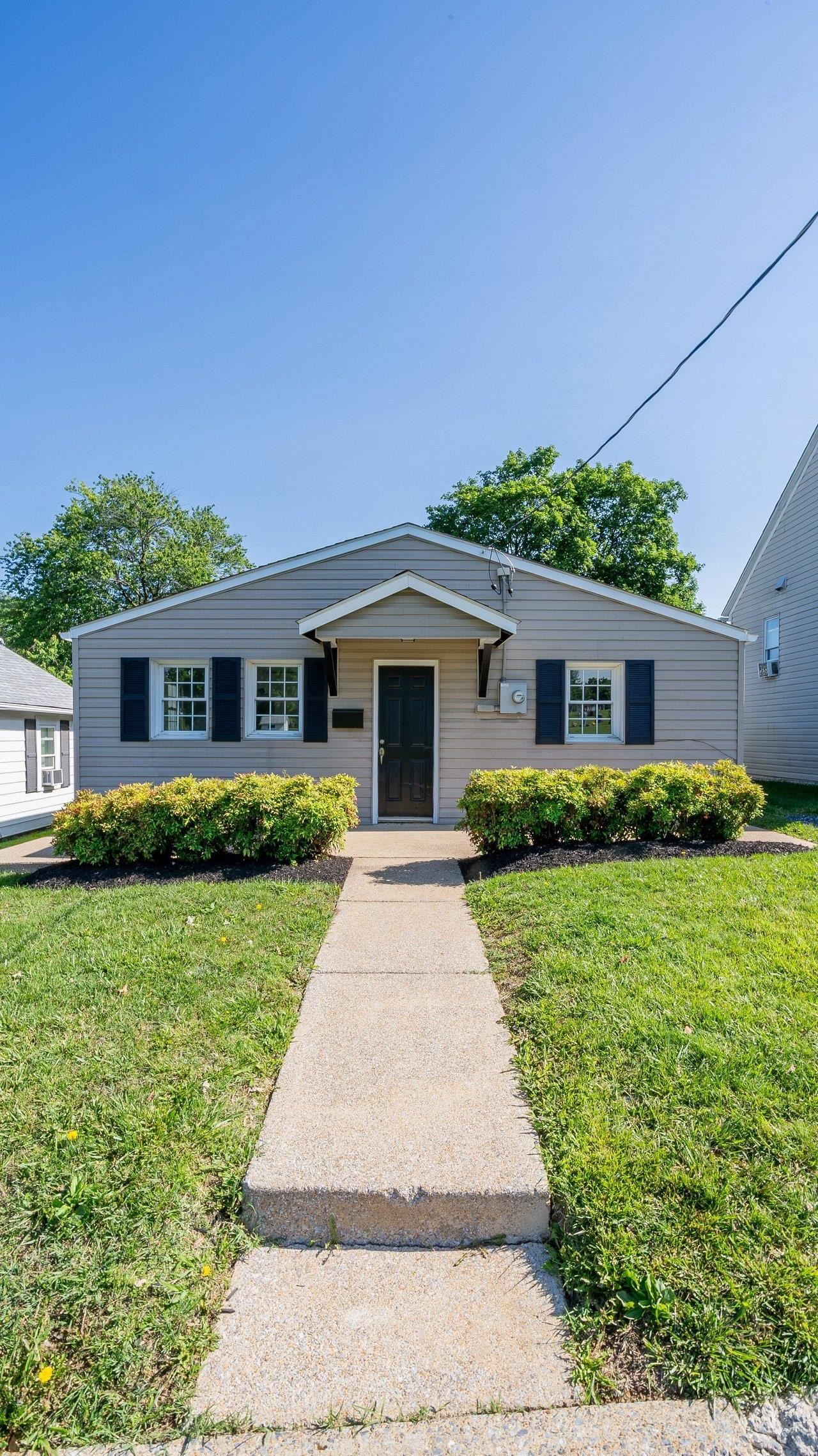 306 KELLEY ST, HARRISONBURG, Virginia 22801, 2 Bedrooms Bedrooms, ,1 BathroomBathrooms,Residential,306 KELLEY ST,678021 MLS # 678021 306 KELLEY ST, HARRISONBURG, Virginia 22801, 2 Bedrooms Bedrooms, ,1 BathroomBathrooms,Residential,306 KELLEY ST,678021 MLS # 678021