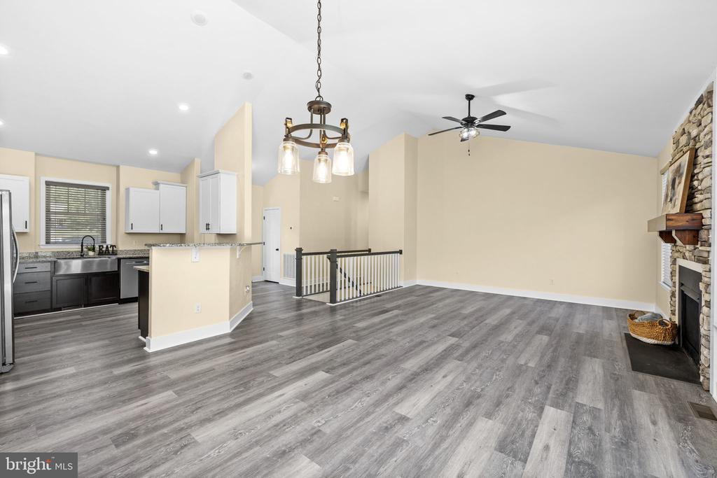 5802 WILLOW TREE CT, MINERAL, Virginia 23117, 3 Bedrooms Bedrooms, ,3 BathroomsBathrooms,Residential,5802 WILLOW TREE CT,VASP2042176 MLS # VASP2042176