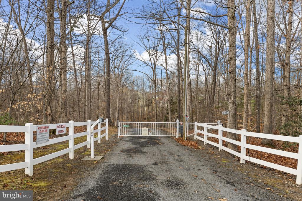 5802 WILLOW TREE CT, MINERAL, Virginia 23117, 3 Bedrooms Bedrooms, ,3 BathroomsBathrooms,Residential,5802 WILLOW TREE CT,VASP2042176 MLS # VASP2042176