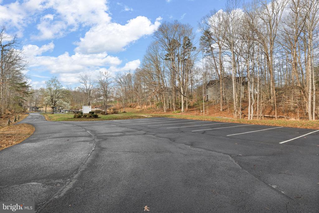 5802 WILLOW TREE CT, MINERAL, Virginia 23117, 3 Bedrooms Bedrooms, ,3 BathroomsBathrooms,Residential,5802 WILLOW TREE CT,VASP2042176 MLS # VASP2042176