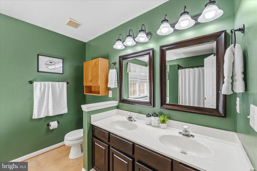 2319 WILDWOOD CIR, AMISSVILLE, Virginia 20106, 4 Bedrooms Bedrooms, ,2 BathroomsBathrooms,Residential,2319 WILDWOOD CIR,VACU2013890 MLS # VACU2013890 2319 WILDWOOD CIR, AMISSVILLE, Virginia 20106, 4 Bedrooms Bedrooms, ,2 BathroomsBathrooms,Residential,2319 WILDWOOD CIR,VACU2013890 MLS # VACU2013890