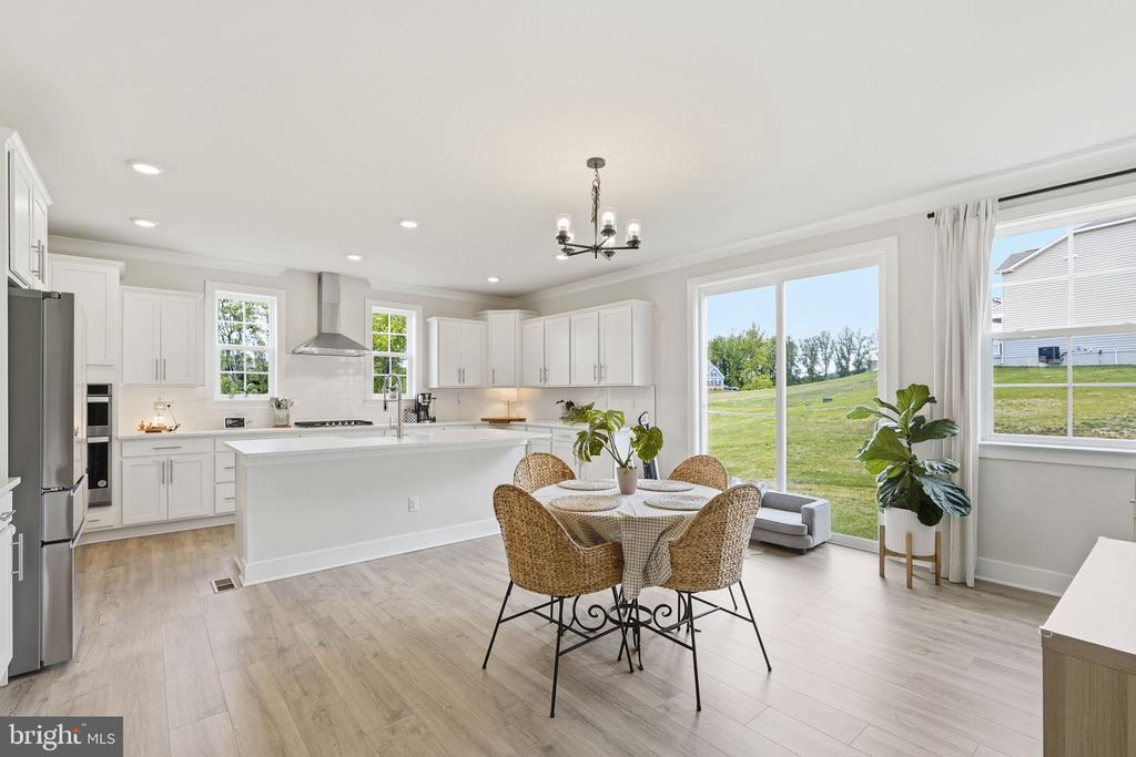 3451 WOODED RUN DR, BROAD RUN, Virginia 20137, 5 Bedrooms Bedrooms, ,4 BathroomsBathrooms,Residential,3451 WOODED RUN DR,VAFQ2022336 MLS # VAFQ2022336