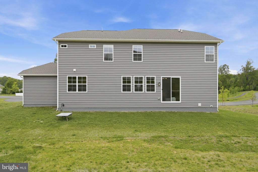 3451 WOODED RUN DR, BROAD RUN, Virginia 20137, 5 Bedrooms Bedrooms, ,4 BathroomsBathrooms,Residential,3451 WOODED RUN DR,VAFQ2022336 MLS # VAFQ2022336