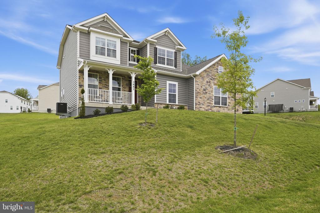 3451 WOODED RUN DR, BROAD RUN, Virginia 20137, 5 Bedrooms Bedrooms, ,4 BathroomsBathrooms,Residential,3451 WOODED RUN DR,VAFQ2022336 MLS # VAFQ2022336