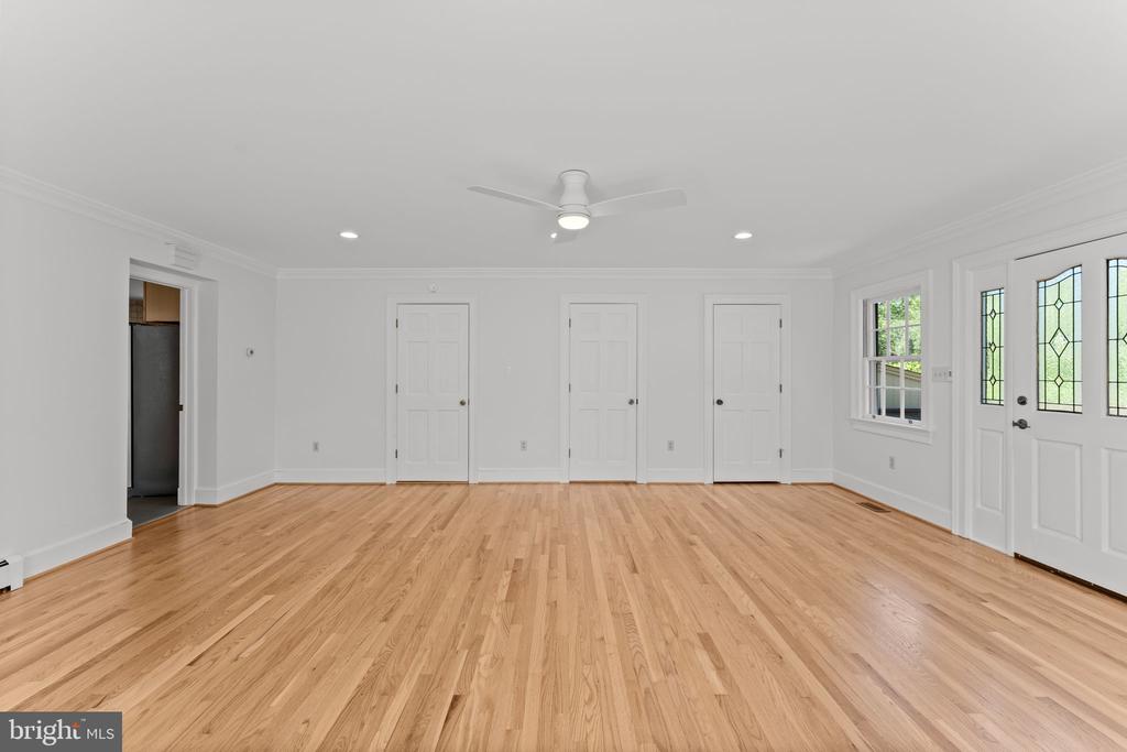 6989 FREDERICKSBURG RD, BARBOURSVILLE, Virginia 22923, 5 Bedrooms Bedrooms, ,3 BathroomsBathrooms,Residential,6989 FREDERICKSBURG RD,VAGR2000874 MLS # VAGR2000874
