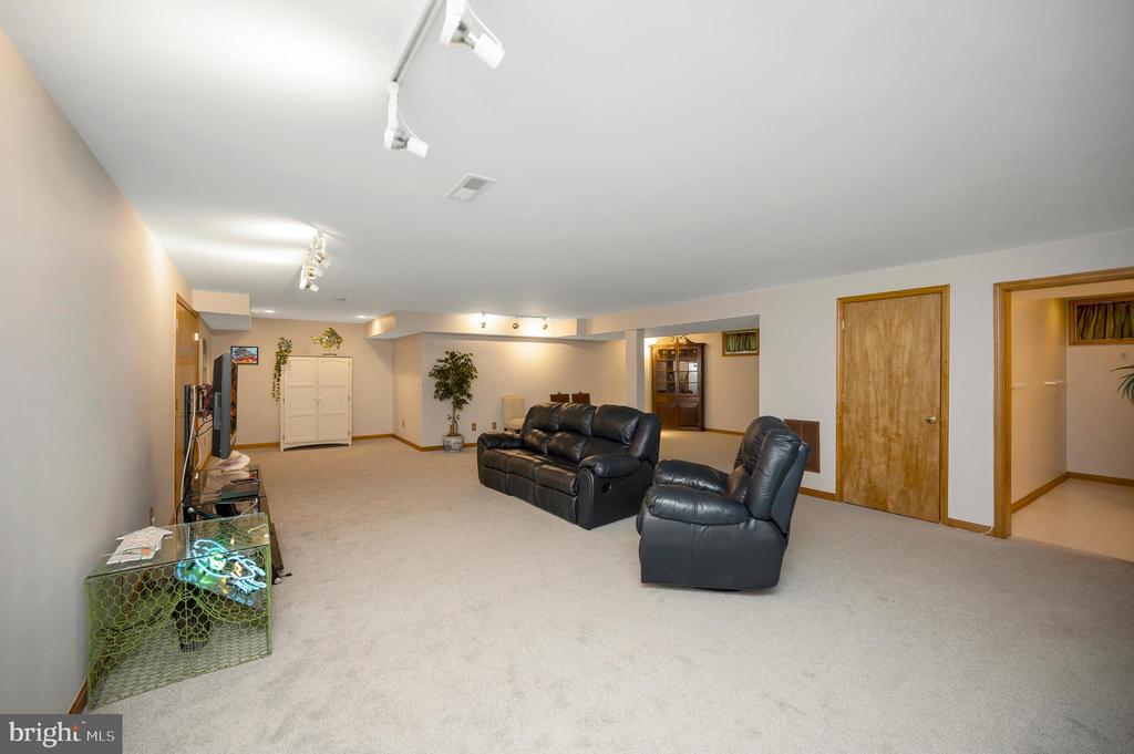 203 LIMESTONE LN, LOCUST GROVE, Virginia 22508, 5 Bedrooms Bedrooms, ,3 BathroomsBathrooms,Residential,203 LIMESTONE LN,VAOR2013942 MLS # VAOR2013942 203 LIMESTONE LN, LOCUST GROVE, Virginia 22508, 5 Bedrooms Bedrooms, ,3 BathroomsBathrooms,Residential,203 LIMESTONE LN,VAOR2013942 MLS # VAOR2013942