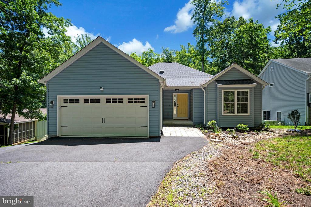 708 EASTOVER PKWY, LOCUST GROVE, Virginia 22508, 4 Bedrooms Bedrooms, ,3 BathroomsBathrooms,Residential,708 EASTOVER PKWY,VAOR2014226 MLS # VAOR2014226 708 EASTOVER PKWY, LOCUST GROVE, Virginia 22508, 4 Bedrooms Bedrooms, ,3 BathroomsBathrooms,Residential,708 EASTOVER PKWY,VAOR2014226 MLS # VAOR2014226