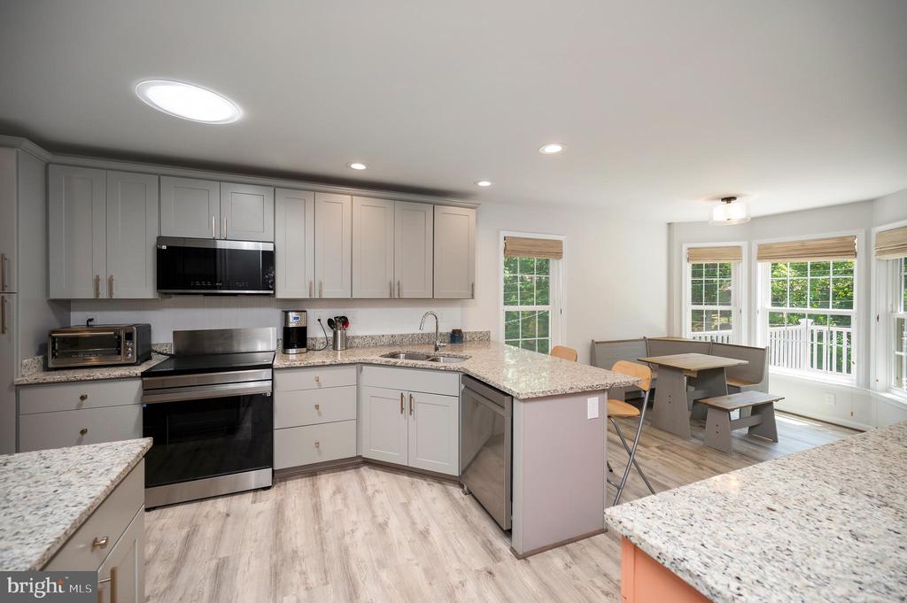 708 EASTOVER PKWY, LOCUST GROVE, Virginia 22508, 4 Bedrooms Bedrooms, ,3 BathroomsBathrooms,Residential,708 EASTOVER PKWY,VAOR2014226 MLS # VAOR2014226 708 EASTOVER PKWY, LOCUST GROVE, Virginia 22508, 4 Bedrooms Bedrooms, ,3 BathroomsBathrooms,Residential,708 EASTOVER PKWY,VAOR2014226 MLS # VAOR2014226