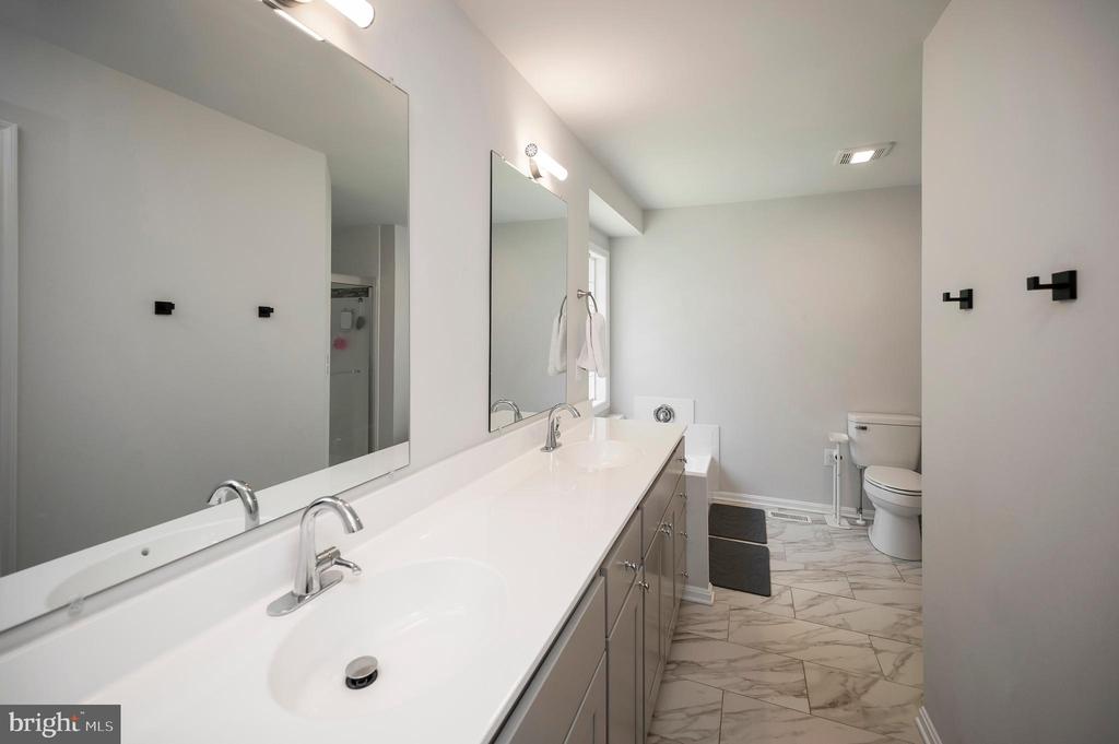 708 EASTOVER PKWY, LOCUST GROVE, Virginia 22508, 4 Bedrooms Bedrooms, ,3 BathroomsBathrooms,Residential,708 EASTOVER PKWY,VAOR2014226 MLS # VAOR2014226 708 EASTOVER PKWY, LOCUST GROVE, Virginia 22508, 4 Bedrooms Bedrooms, ,3 BathroomsBathrooms,Residential,708 EASTOVER PKWY,VAOR2014226 MLS # VAOR2014226