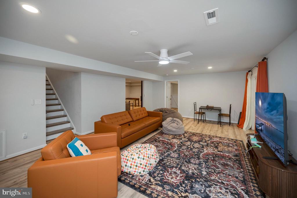 708 EASTOVER PKWY, LOCUST GROVE, Virginia 22508, 4 Bedrooms Bedrooms, ,3 BathroomsBathrooms,Residential,708 EASTOVER PKWY,VAOR2014226 MLS # VAOR2014226 708 EASTOVER PKWY, LOCUST GROVE, Virginia 22508, 4 Bedrooms Bedrooms, ,3 BathroomsBathrooms,Residential,708 EASTOVER PKWY,VAOR2014226 MLS # VAOR2014226