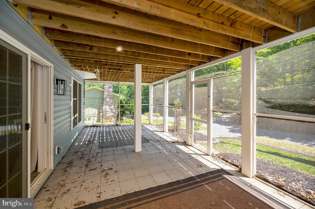 708 EASTOVER PKWY, LOCUST GROVE, Virginia 22508, 4 Bedrooms Bedrooms, ,3 BathroomsBathrooms,Residential,708 EASTOVER PKWY,VAOR2014226 MLS # VAOR2014226 708 EASTOVER PKWY, LOCUST GROVE, Virginia 22508, 4 Bedrooms Bedrooms, ,3 BathroomsBathrooms,Residential,708 EASTOVER PKWY,VAOR2014226 MLS # VAOR2014226