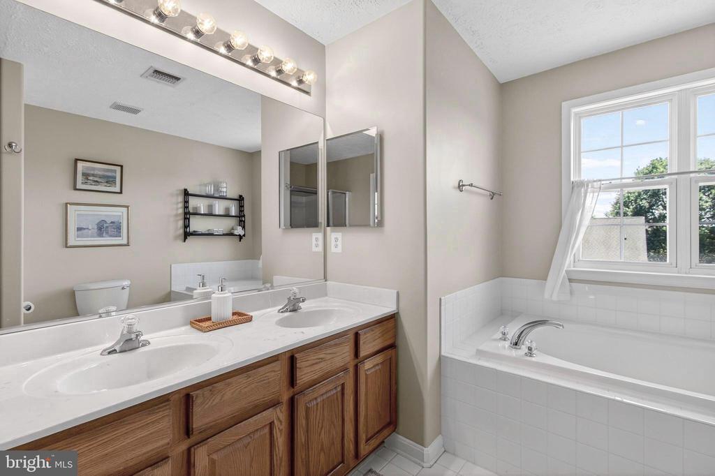 1036 VIRGINIA AVE, CULPEPER, Virginia 22701, 4 Bedrooms Bedrooms, ,2 BathroomsBathrooms,Residential,1036 VIRGINIA AVE,VACU2013922 MLS # VACU2013922 1036 VIRGINIA AVE, CULPEPER, Virginia 22701, 4 Bedrooms Bedrooms, ,2 BathroomsBathrooms,Residential,1036 VIRGINIA AVE,VACU2013922 MLS # VACU2013922