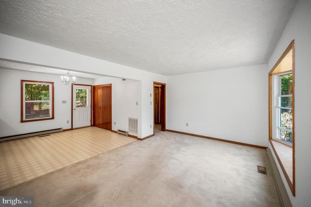 34991 CONSTITUTION HWY, LOCUST GROVE, Virginia 22508, 3 Bedrooms Bedrooms, ,2 BathroomsBathrooms,Residential,34991 CONSTITUTION HWY,VAOR2014326 MLS # VAOR2014326 34991 CONSTITUTION HWY, LOCUST GROVE, Virginia 22508, 3 Bedrooms Bedrooms, ,2 BathroomsBathrooms,Residential,34991 CONSTITUTION HWY,VAOR2014326 MLS # VAOR2014326