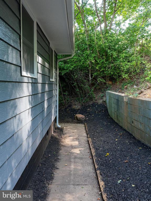 5435 AMES GAP LN, COVESVILLE, Virginia 22931, 3 Bedrooms Bedrooms, ,1 BathroomBathrooms,Residential,5435 AMES GAP LN,VAAB2001236 MLS # VAAB2001236 5435 AMES GAP LN, COVESVILLE, Virginia 22931, 3 Bedrooms Bedrooms, ,1 BathroomBathrooms,Residential,5435 AMES GAP LN,VAAB2001236 MLS # VAAB2001236