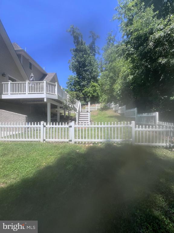 6743 BREEZY DR, WARRENTON, Virginia 20187, 4 Bedrooms Bedrooms, ,4 BathroomsBathrooms,Residential,6743 BREEZY DR,VAFQ2022394 MLS # VAFQ2022394