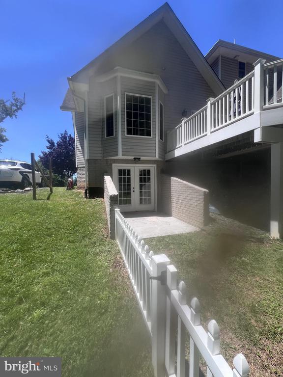 6743 BREEZY DR, WARRENTON, Virginia 20187, 4 Bedrooms Bedrooms, ,4 BathroomsBathrooms,Residential,6743 BREEZY DR,VAFQ2022394 MLS # VAFQ2022394