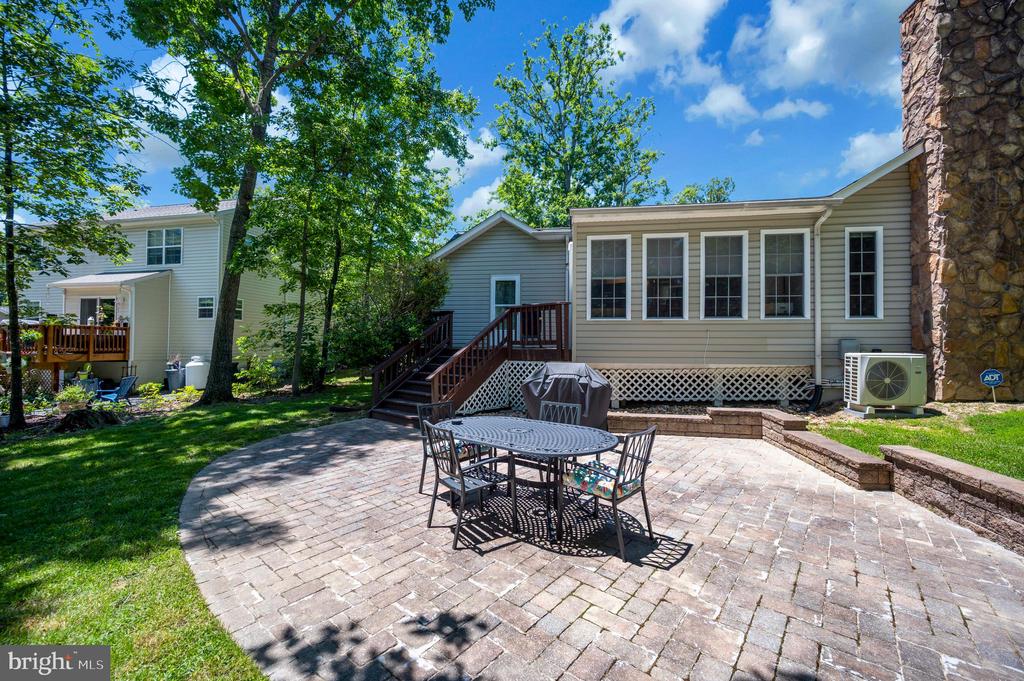 124 REPUBLIC AVE, LOCUST GROVE, Virginia 22508, 3 Bedrooms Bedrooms, ,2 BathroomsBathrooms,Residential,124 REPUBLIC AVE,VAOR2014222 MLS # VAOR2014222