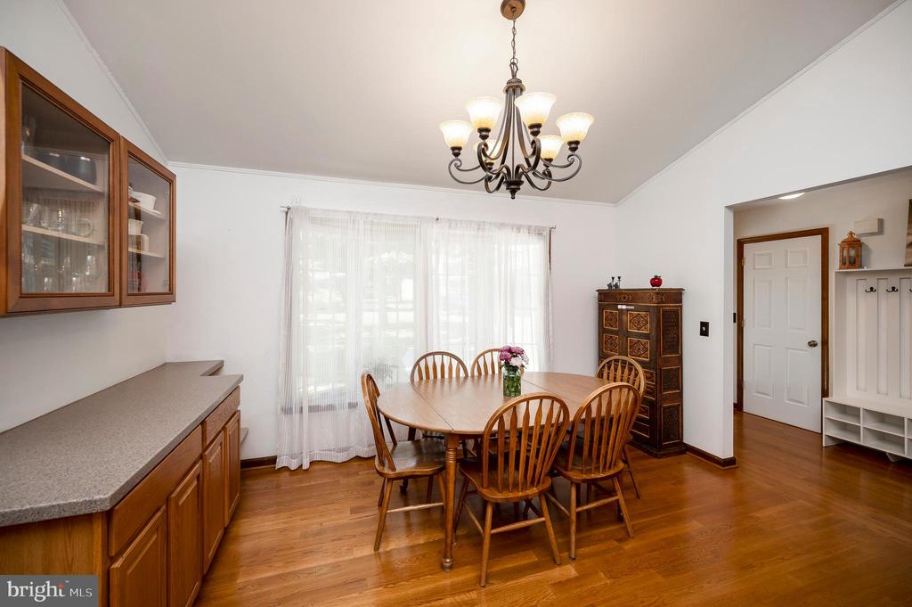 124 REPUBLIC AVE, LOCUST GROVE, Virginia 22508, 3 Bedrooms Bedrooms, ,2 BathroomsBathrooms,Residential,124 REPUBLIC AVE,VAOR2014222 MLS # VAOR2014222