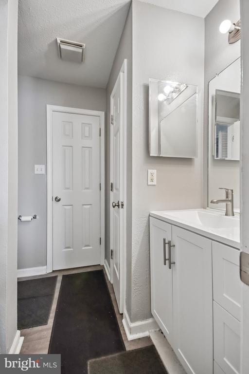 11256 TORRIE WAY, BEALETON, Virginia 22712, 2 Bedrooms Bedrooms, ,2 BathroomsBathrooms,Residential,11256 TORRIE WAY,VAFQ2022414 MLS # VAFQ2022414 11256 TORRIE WAY, BEALETON, Virginia 22712, 2 Bedrooms Bedrooms, ,2 BathroomsBathrooms,Residential,11256 TORRIE WAY,VAFQ2022414 MLS # VAFQ2022414