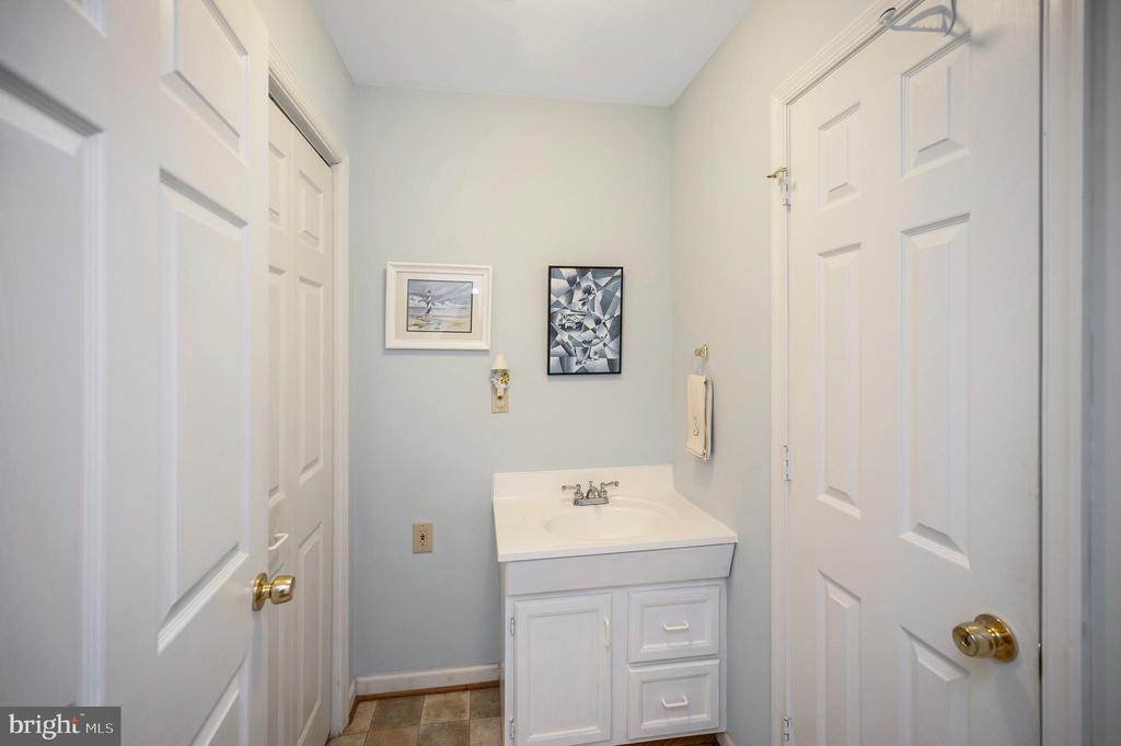102 FLAT RUN, LOCUST GROVE, Virginia 22508, 2 Bedrooms Bedrooms, ,2 BathroomsBathrooms,Residential,102 FLAT RUN,VAOR2014324 MLS # VAOR2014324