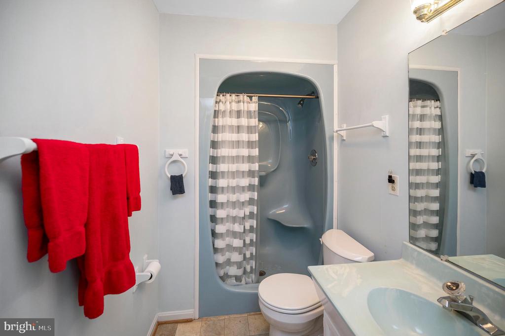 102 FLAT RUN, LOCUST GROVE, Virginia 22508, 2 Bedrooms Bedrooms, ,2 BathroomsBathrooms,Residential,102 FLAT RUN,VAOR2014324 MLS # VAOR2014324