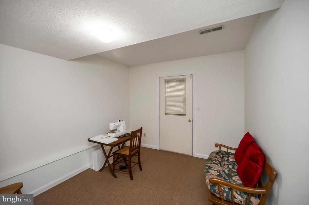 102 FLAT RUN, LOCUST GROVE, Virginia 22508, 2 Bedrooms Bedrooms, ,2 BathroomsBathrooms,Residential,102 FLAT RUN,VAOR2014324 MLS # VAOR2014324