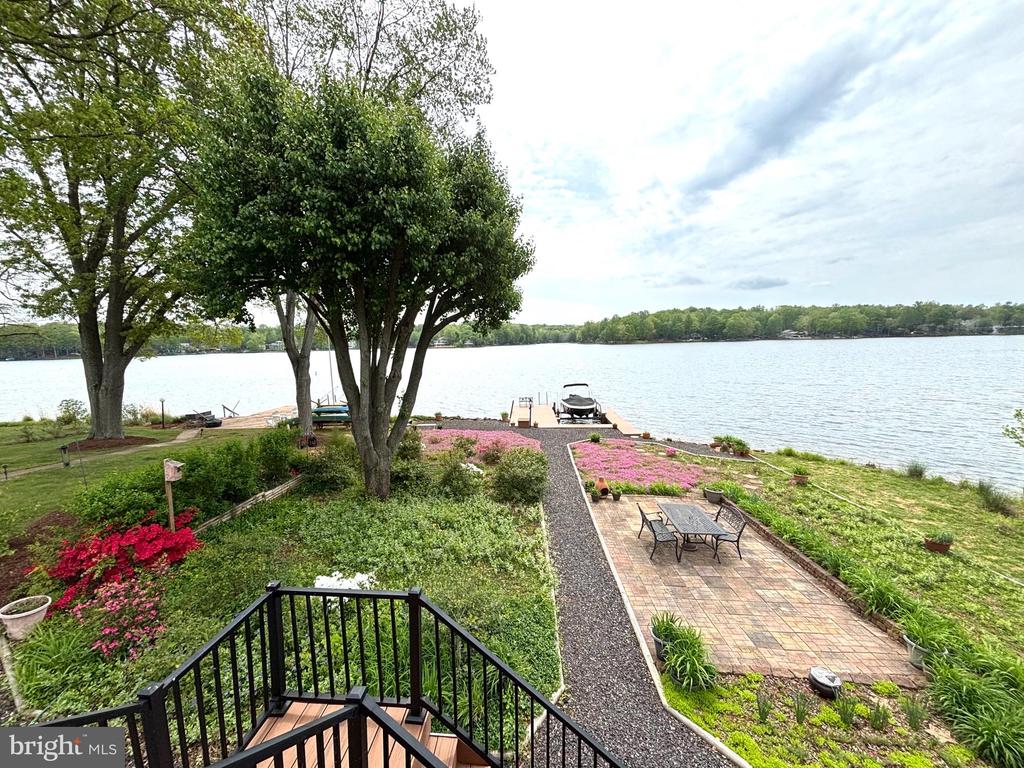 102 FLAT RUN, LOCUST GROVE, Virginia 22508, 2 Bedrooms Bedrooms, ,2 BathroomsBathrooms,Residential,102 FLAT RUN,VAOR2014324 MLS # VAOR2014324
