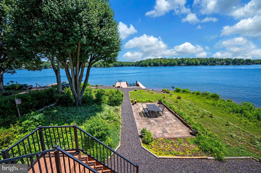102 FLAT RUN, LOCUST GROVE, Virginia 22508, 2 Bedrooms Bedrooms, ,2 BathroomsBathrooms,Residential,102 FLAT RUN,VAOR2014324 MLS # VAOR2014324