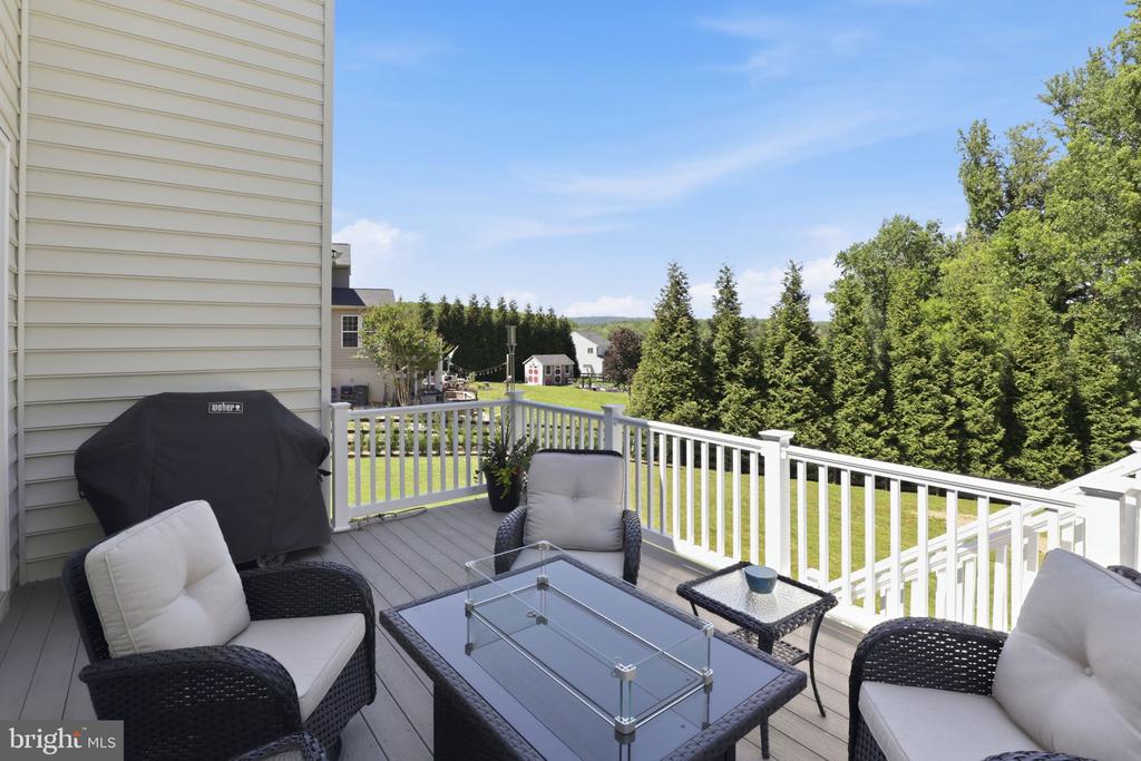 8046 SIDE HILL DR, WARRENTON, Virginia 20187, 5 Bedrooms Bedrooms, ,3 BathroomsBathrooms,Residential,8046 SIDE HILL DR,VAFQ2022334 MLS # VAFQ2022334