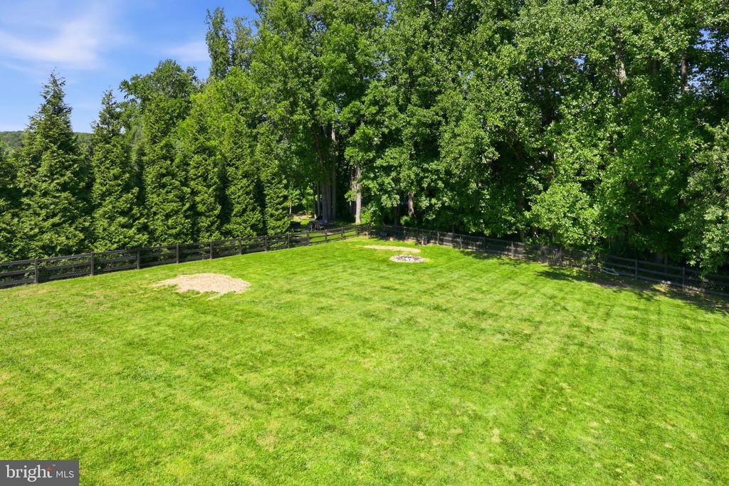 8046 SIDE HILL DR, WARRENTON, Virginia 20187, 5 Bedrooms Bedrooms, ,3 BathroomsBathrooms,Residential,8046 SIDE HILL DR,VAFQ2022334 MLS # VAFQ2022334