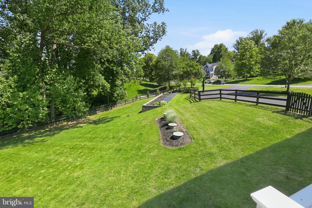 8046 SIDE HILL DR, WARRENTON, Virginia 20187, 5 Bedrooms Bedrooms, ,3 BathroomsBathrooms,Residential,8046 SIDE HILL DR,VAFQ2022334 MLS # VAFQ2022334