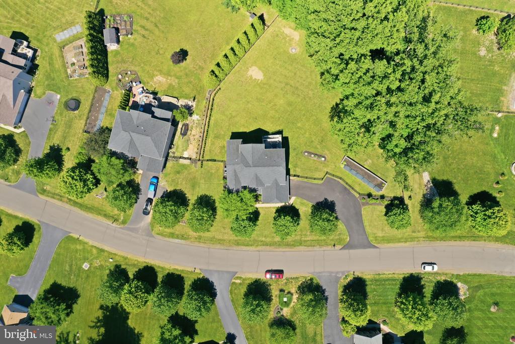 8046 SIDE HILL DR, WARRENTON, Virginia 20187, 5 Bedrooms Bedrooms, ,3 BathroomsBathrooms,Residential,8046 SIDE HILL DR,VAFQ2022334 MLS # VAFQ2022334