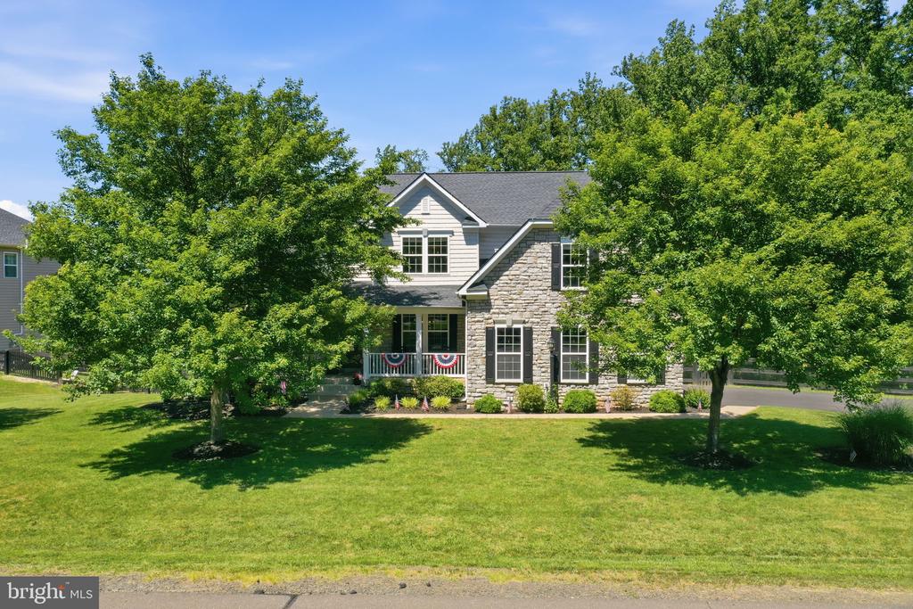 8046 SIDE HILL DR, WARRENTON, Virginia 20187, 5 Bedrooms Bedrooms, ,3 BathroomsBathrooms,Residential,8046 SIDE HILL DR,VAFQ2022334 MLS # VAFQ2022334