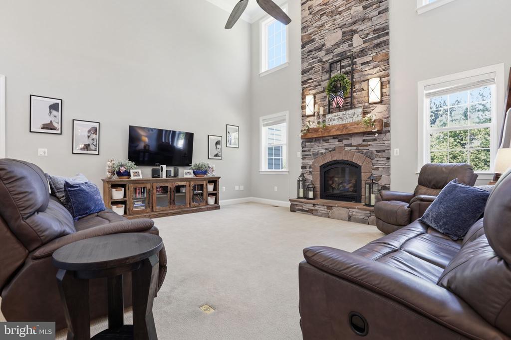 8046 SIDE HILL DR, WARRENTON, Virginia 20187, 5 Bedrooms Bedrooms, ,3 BathroomsBathrooms,Residential,8046 SIDE HILL DR,VAFQ2022334 MLS # VAFQ2022334