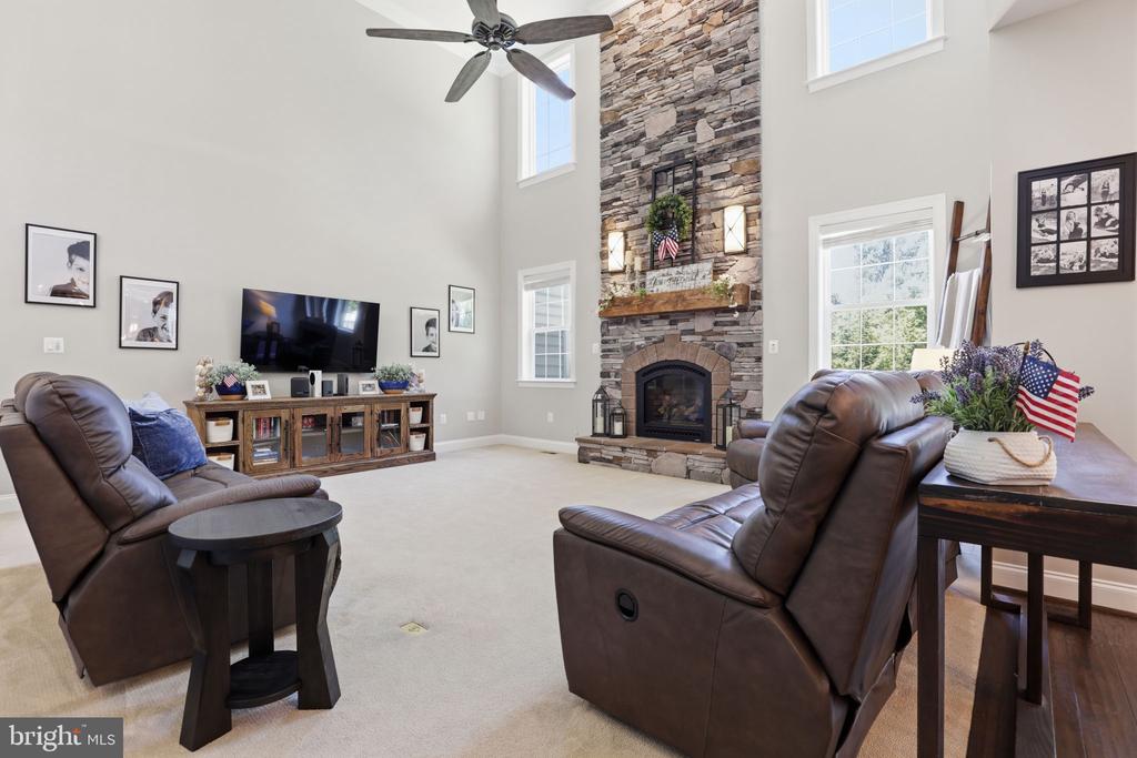 8046 SIDE HILL DR, WARRENTON, Virginia 20187, 5 Bedrooms Bedrooms, ,3 BathroomsBathrooms,Residential,8046 SIDE HILL DR,VAFQ2022334 MLS # VAFQ2022334