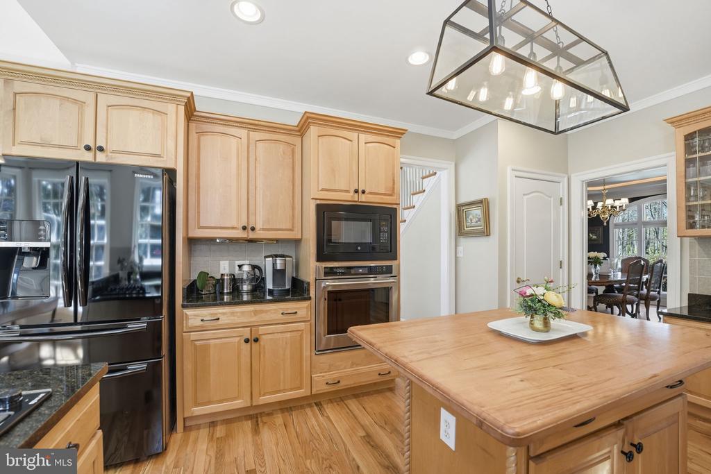 11608 LONGSTREET DR, SPOTSYLVANIA, Virginia 22551, 4 Bedrooms Bedrooms, ,2 BathroomsBathrooms,Residential,11608 LONGSTREET DR,VASP2042634 MLS # VASP2042634