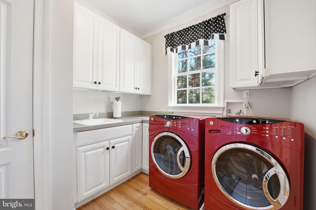11608 LONGSTREET DR, SPOTSYLVANIA, Virginia 22551, 4 Bedrooms Bedrooms, ,2 BathroomsBathrooms,Residential,11608 LONGSTREET DR,VASP2042634 MLS # VASP2042634