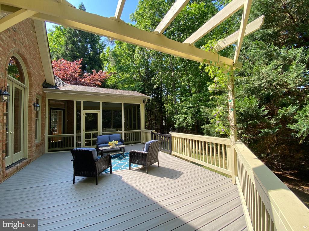 11608 LONGSTREET DR, SPOTSYLVANIA, Virginia 22551, 4 Bedrooms Bedrooms, ,2 BathroomsBathrooms,Residential,11608 LONGSTREET DR,VASP2042634 MLS # VASP2042634