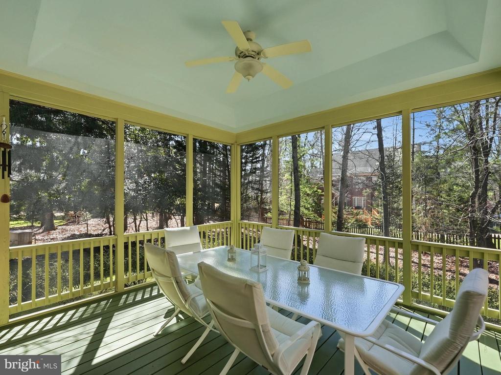 11608 LONGSTREET DR, SPOTSYLVANIA, Virginia 22551, 4 Bedrooms Bedrooms, ,2 BathroomsBathrooms,Residential,11608 LONGSTREET DR,VASP2042634 MLS # VASP2042634
