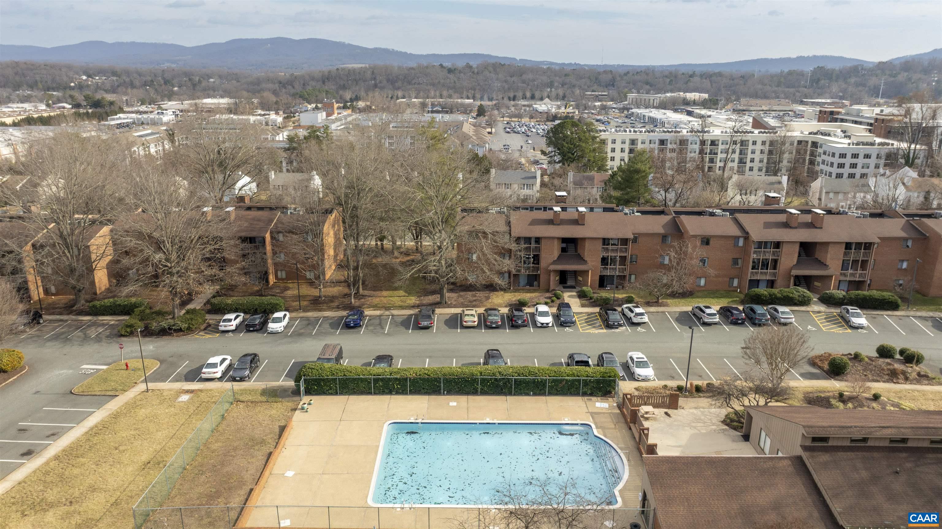 114 TURTLE CREEK RD, CHARLOTTESVILLE, Virginia 22901, 2 Bedrooms Bedrooms, ,2 BathroomsBathrooms,Residential,114 TURTLE CREEK RD,675561 MLS # 675561 114 TURTLE CREEK RD, CHARLOTTESVILLE, Virginia 22901, 2 Bedrooms Bedrooms, ,2 BathroomsBathrooms,Residential,114 TURTLE CREEK RD,675561 MLS # 675561